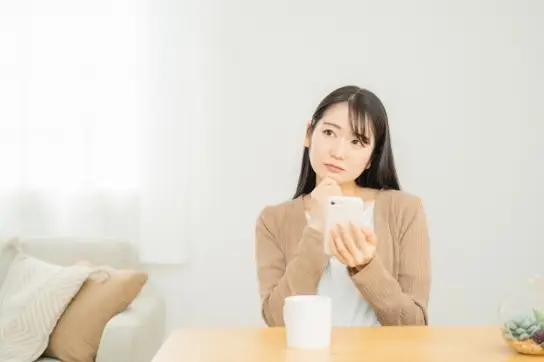 リンパがなぜ腫れるのか？疑問に思っている女性