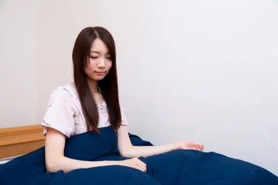 不眠症の女性